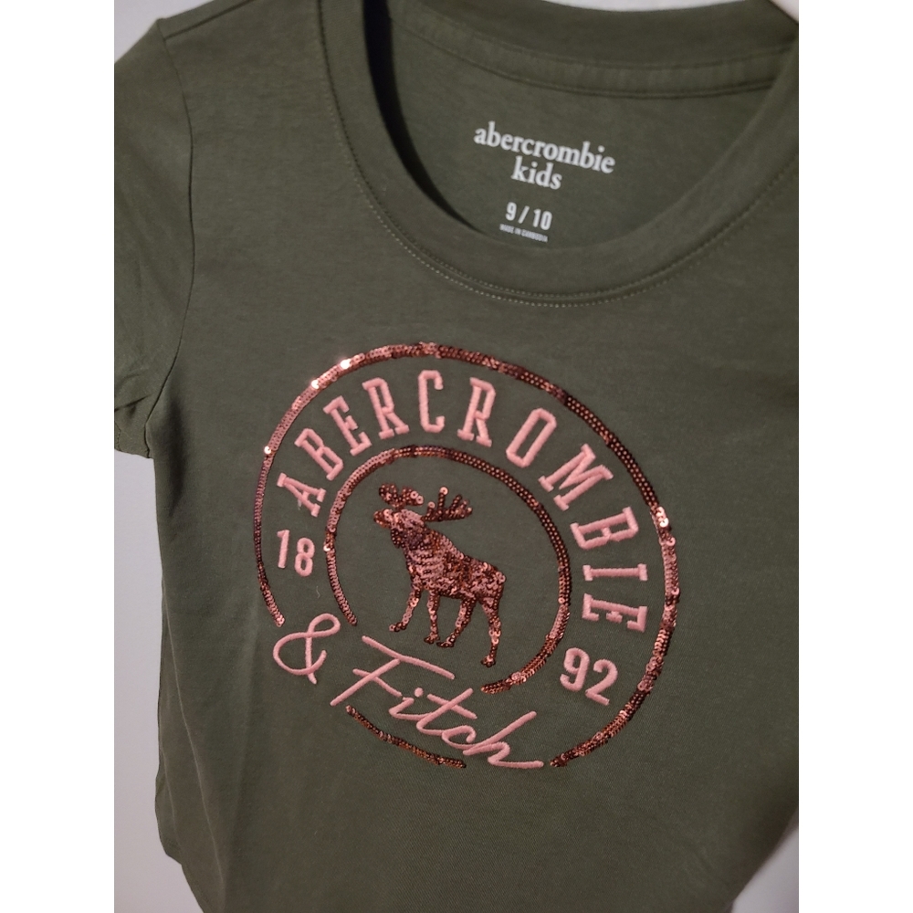 Abercrombie kids tshirt